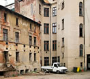 Hinterhaus Mehrfamilienhaus Dr.-Friedrichs-Str. 11